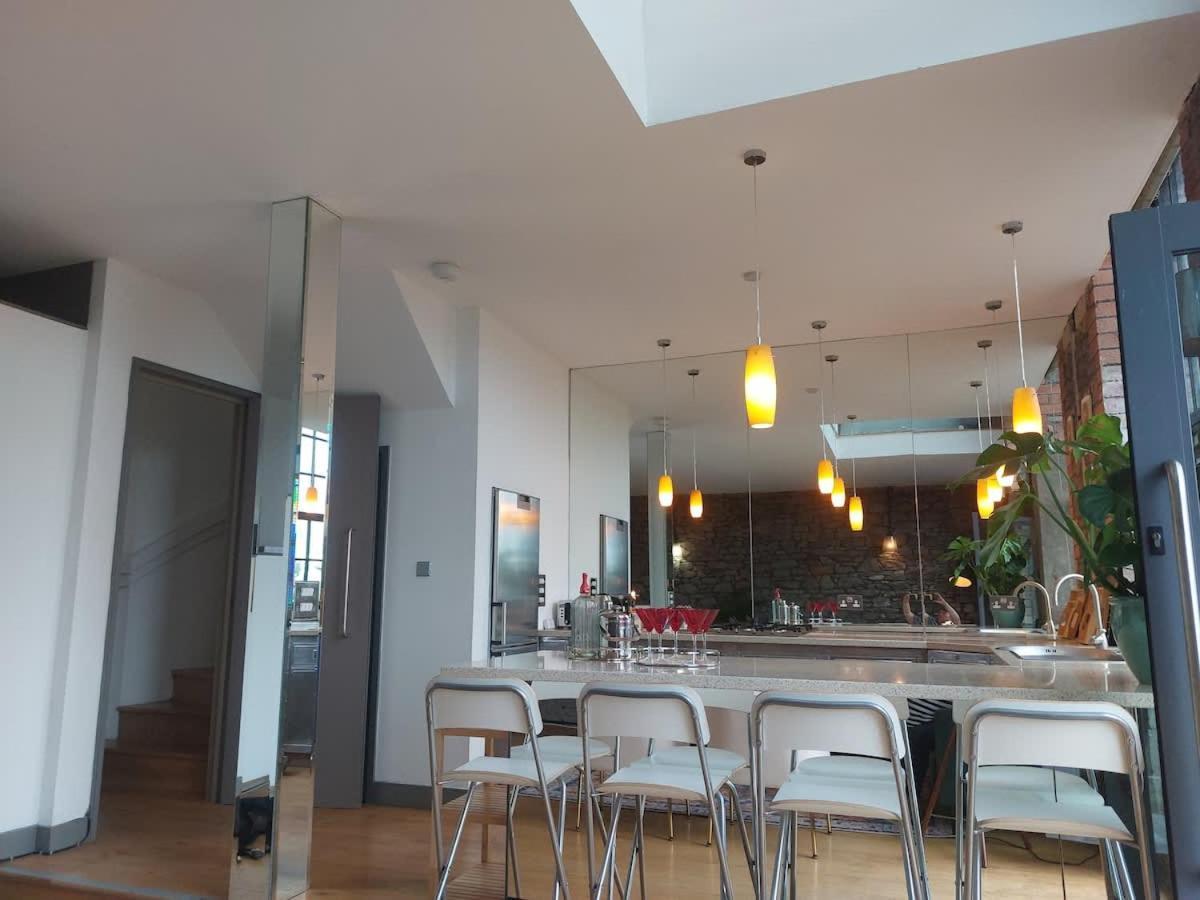 Converted Factory Loft Apartment Bristol Exterior foto